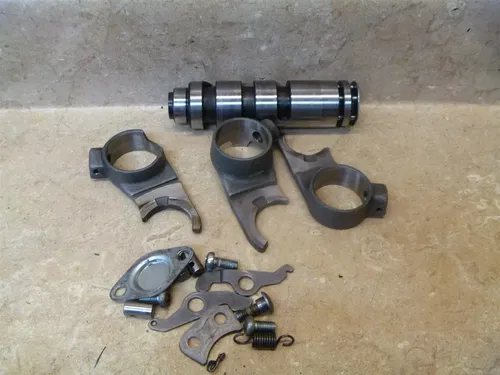 Kawasaki 175 KD ENDURO KD175 Used Engine Shift Drum Forks 1979 KB76