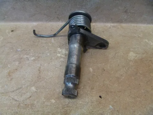 Honda 1200 GL GOLDWING GL1200 ASPENCADE Rear Spindle Shaft 1984 HB146