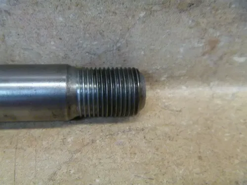 Honda 700 CB NIGHTHAWK CB700SC CB 700 SC Used Rear Wheel Axle 1984 HB161