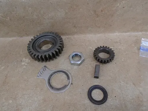 Yamaha 500 TT TT500-C Used Engine Crank Clutch Gear 1976 YB138