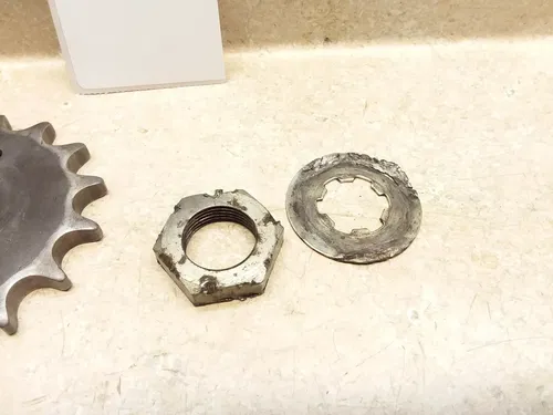 VTG 1970 Suzuki T250-II Hustler Engine Drive Chain 15T Sprocket & ANX-B216 #M3