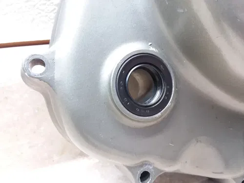 VTG 1972-1975 Honda XL350 XL250 Right Engine Clutch Cover ANX-C55