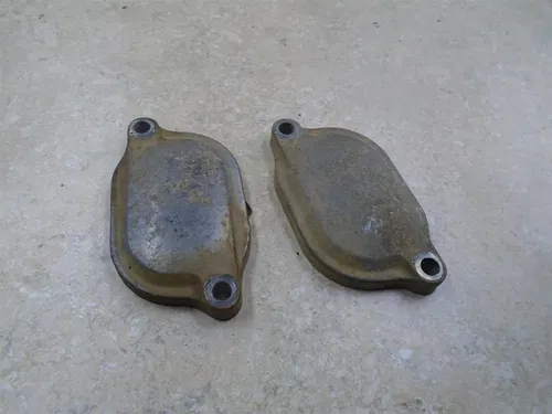 Honda 250 XR XR250R XR250-R Used Engine Cylinder Head Covers 1982 HB273