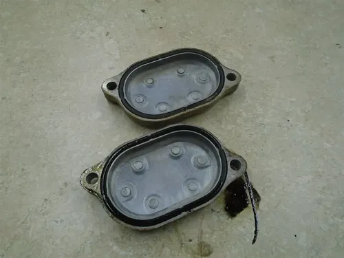 Honda 250 XR XR250R XR250-R Used Engine Cylinder Head Covers 1982 HB273