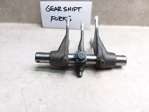 VTG 1985 Honda XR600 XR600R Engine Gear Shift Fork Assembly PJ-19