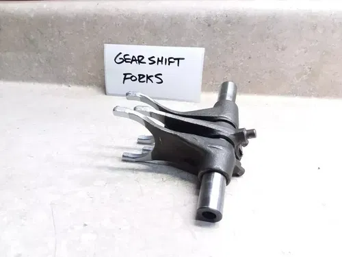 VTG 1985 Honda XR600 XR600R Engine Gear Shift Fork Assembly PJ-19