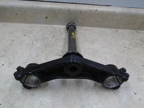 Kawasaki 1000 ZG CONCOURSE ZG1000 Steering Stem 1986 KB141