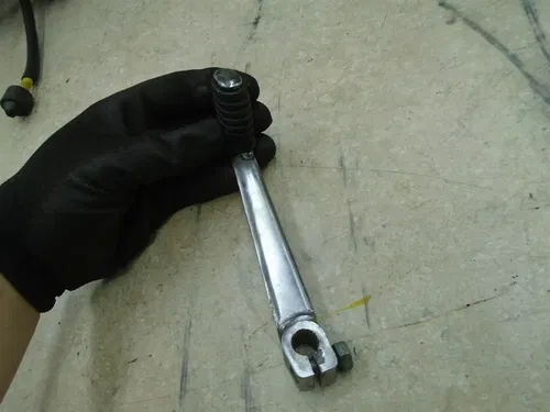 Suzuki 550 GS GS550-E GS550ES Engine Gear Shifter 1982 SB148