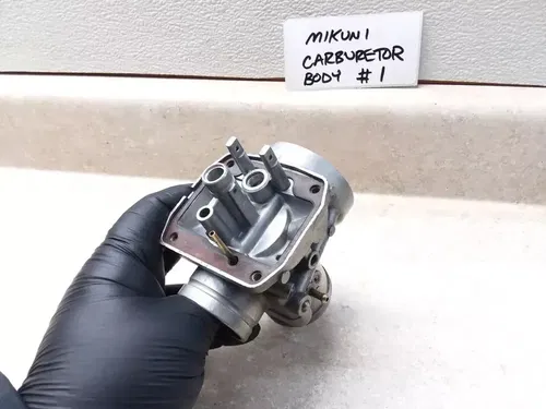 VTG 1985 Yamaha YZ250 YZ 250 Mikuni Carburetor Body #1 PJ-23