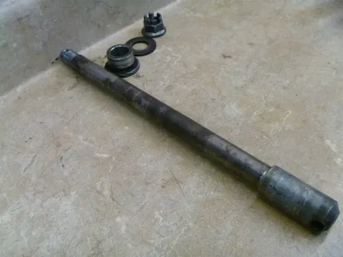 Honda 1100 GL INTERSTATE GL1100-I Used Rear Wheel Axle 1980 #HB105