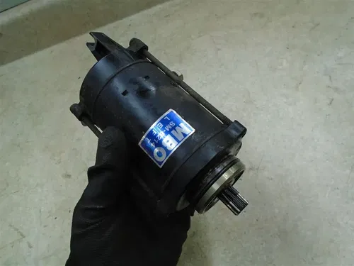 Honda 750 VF SABRE VF750S VF750-S Engine Good Starter Motor 1982 HB510
