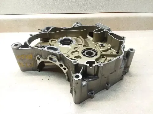 2006 Suzuki V-Strom DL-1000 Right Engine Case Crankcase Half PJ-12