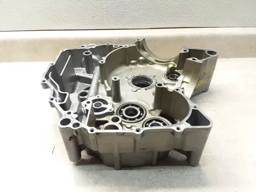 2006 Suzuki V-Strom DL-1000 Right Engine Case Crankcase Half PJ-12