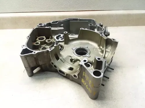 2006 Suzuki V-Strom DL-1000 Right Engine Case Crankcase Half PJ-12