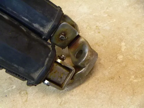 Yamaha 750 XV VIRAGO XV750-H Used Rear Footpegs 1981 #YB39
