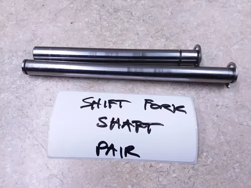 Yamaha R5 Twin 350 Engine Gear Shift Fork Shaft Pair Vintage 1971 ANX-C8