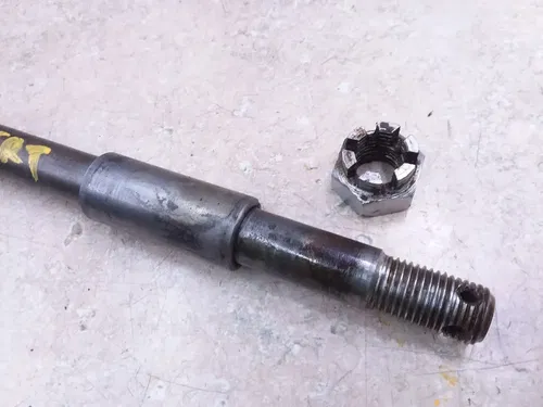 Yamaha 360 Enduro DT DT360 Front Wheel Axle 1974 DT400 DT250 VTG ANX-C35