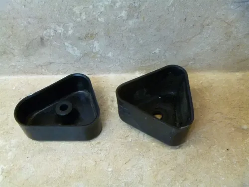 Kawasaki 1000 ZG CONCOURS ZG1000 Used Middle Triangle Peg Covers  1986 KB53