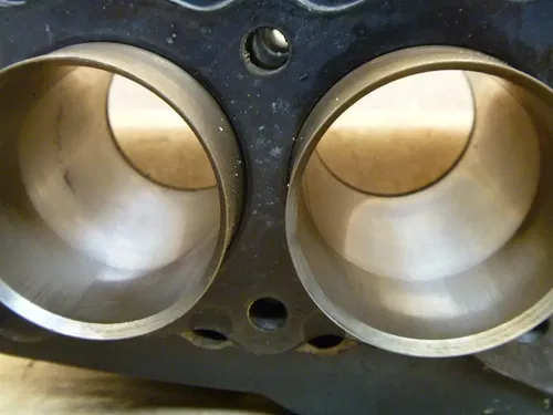 Honda 650 CB NIGHTHAWK CB650-SC CB 650 SC Engine Cylinder 1982 #HB94