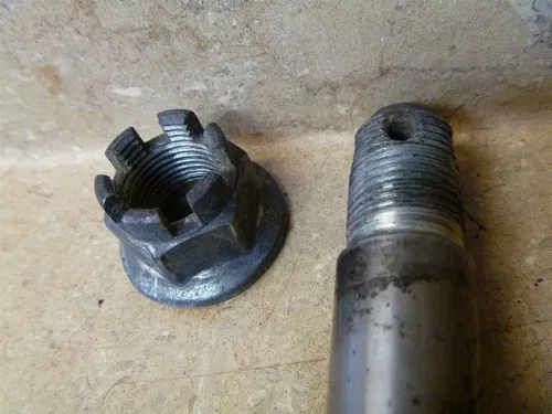 Honda 900 CB CUSTOM CB900-C Used Rear Wheel Axle 1981 #HB51 Vintage