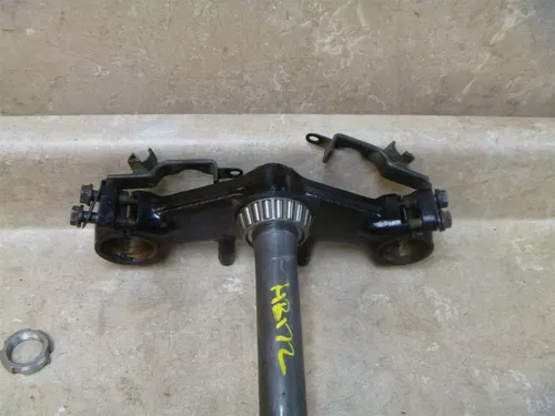 Honda 1100 GL GOLDWING ASPENCADE GL1100-A Steering Stem 1983 HB172