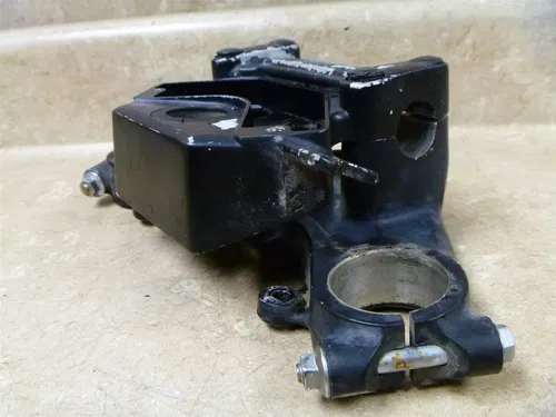 Honda 900 CB CUSTOM CB900-C Used Upper Triple Bar Mounts 1981 #HB51 Vintage