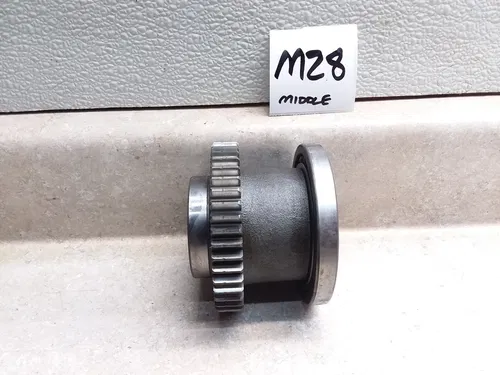 1996 Yamaha Virago XV 1100 XV1100 Engine Middle Drive Gear ANX-A53 #M28