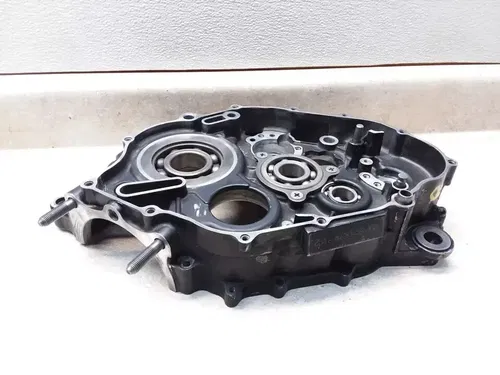 1984 Yamaha TT600 TT 600 Engine Case RIGHT Crankcase Half PJ-3