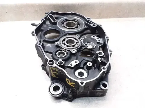 1984 Yamaha TT600 TT 600 Engine Case RIGHT Crankcase Half PJ-3
