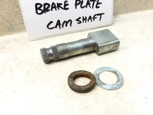 VTG 1974 Yamaha RD 350 RD350 Rear Brake Plate Cam-Shaft Splines PJ-18