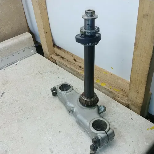 Suzuki 400 DR DR400 Steering Stem 1980 1981 ANX B-56
