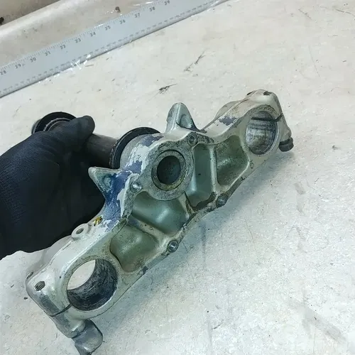 Suzuki 400 DR DR400 Steering Stem 1980 1981 ANX B-56