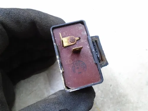 Suzuki 1000 GS GS1000-EN GS1000-E Used Relay Box 1979 GP SB114