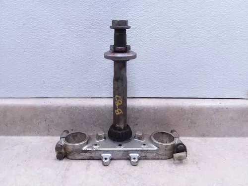 Yamaha 250 YZ YZ250 Steering Stem Triple Clamp Tree RUST 1986 ANX