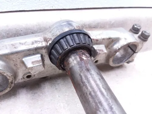 Yamaha 250 YZ YZ250 Steering Stem Triple Clamp Tree RUST 1986 ANX