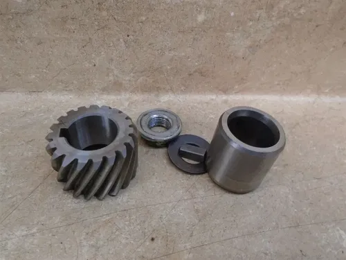 Yamaha 100 RT RT100 Used Engine Crank Gear 1996 YB136