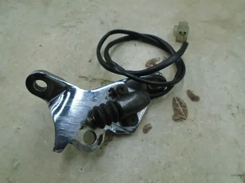 Yamaha 700 XV VIRAGO XV700 Stand bracket & switch 1984 YB305