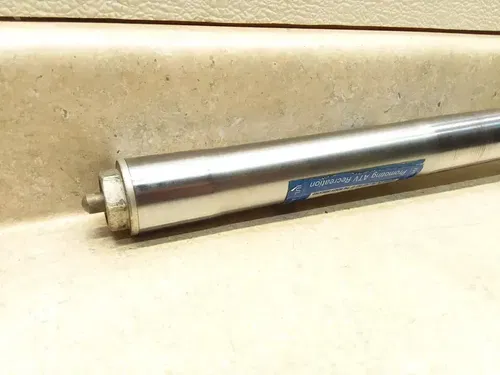 VTG 1982 Yamaha XT550 XT 550 Left Front Fork Leg Tube Assembly PJ-16