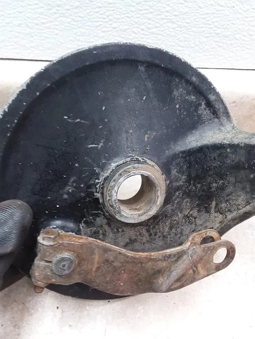Yamaha YZ465 YZ250 Rear Wheel Brake Plate 1980 1981 Good #58 ANX ARP E13