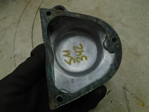 Yamaha 100 MX AHRMA MX100-H Engine Oil Pump Cover 1981 WD SM342