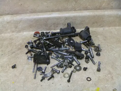 Kawasaki ZR7 ZR750 ZR 750 F Used Misc Frame Hardware 2000 KB61