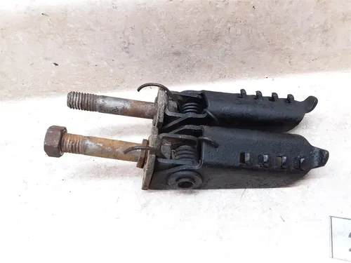 CZ CZ250 Red Frame Footpegs Set 1974 #2 ANX B210