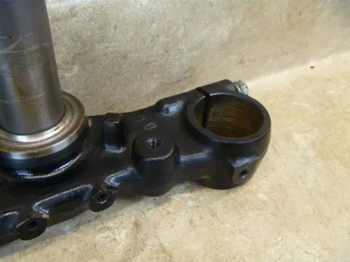 Yamaha 650 XJ MAXIM XJ650-H Used Steering Stem 1981 Vintage YB86