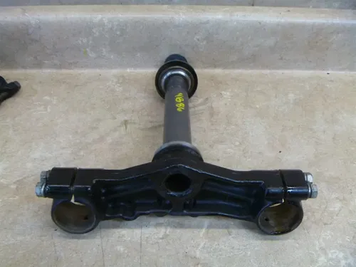 Yamaha 650 XJ MAXIM XJ650-H Used Steering Stem 1981 Vintage YB86