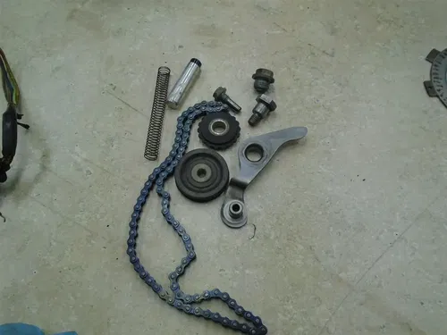 Honda 70 CL SCRAMBLER CL70-K1 Used Engine Cam Chain Roller Guides 1970 HB283