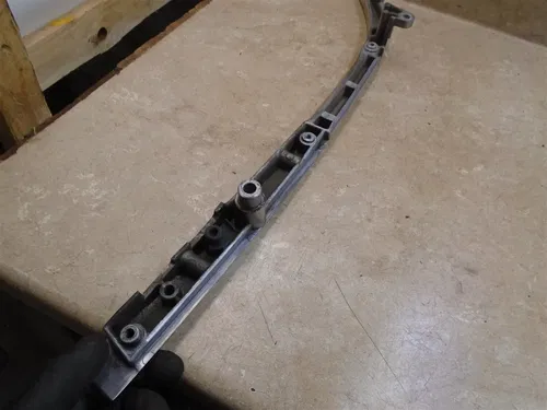 Honda 750 VF SABRE VF750S VF750-S Right Frame Rail 1982 HB510