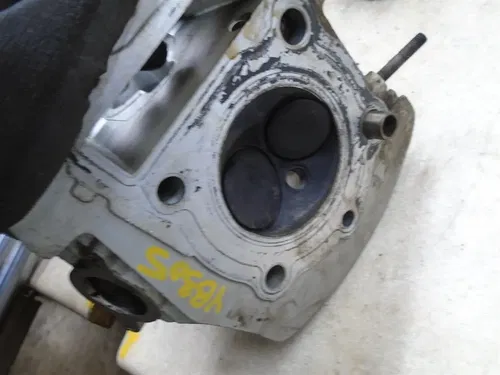 Yamaha 700 XV VIRAGO XV700 1984 Engine Front Cylinder Head YB305