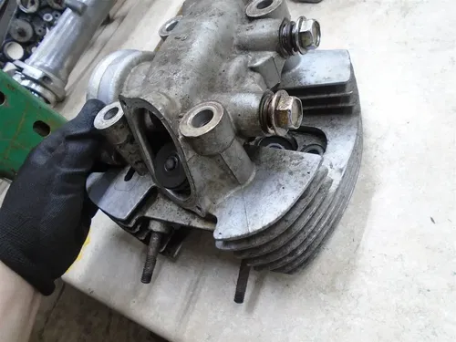Yamaha 700 XV VIRAGO XV700 1984 Engine Front Cylinder Head YB305