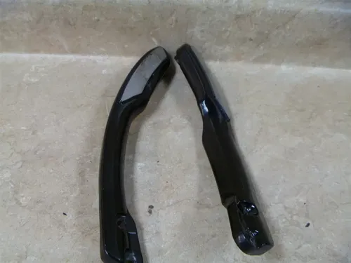 Yamaha 700 XV VIRAGO XV700-SS Used Rear Frame Sissy Bar Rails Set 1986 YB98