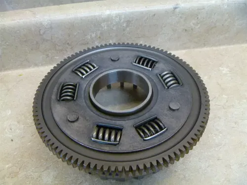 Kawasaki 750 ZX NINJA ZX7 ZX750-H2 Used Engine Clutch Basket 1989 SM174